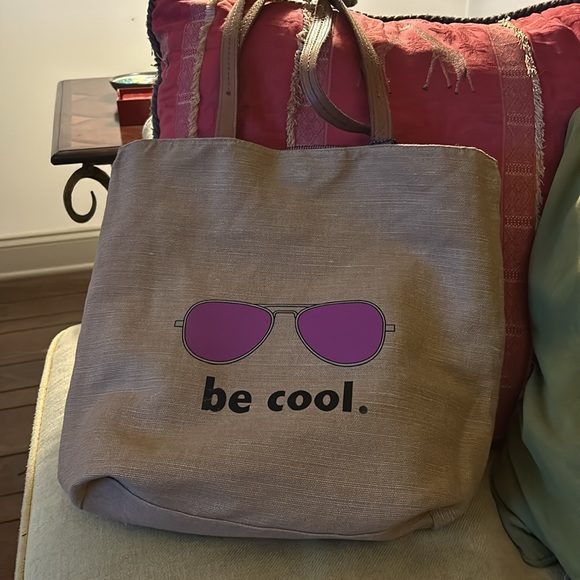 The Sak ‘Be Cool’ Leather Reversible Tote Bag - Picture 3 of 16
